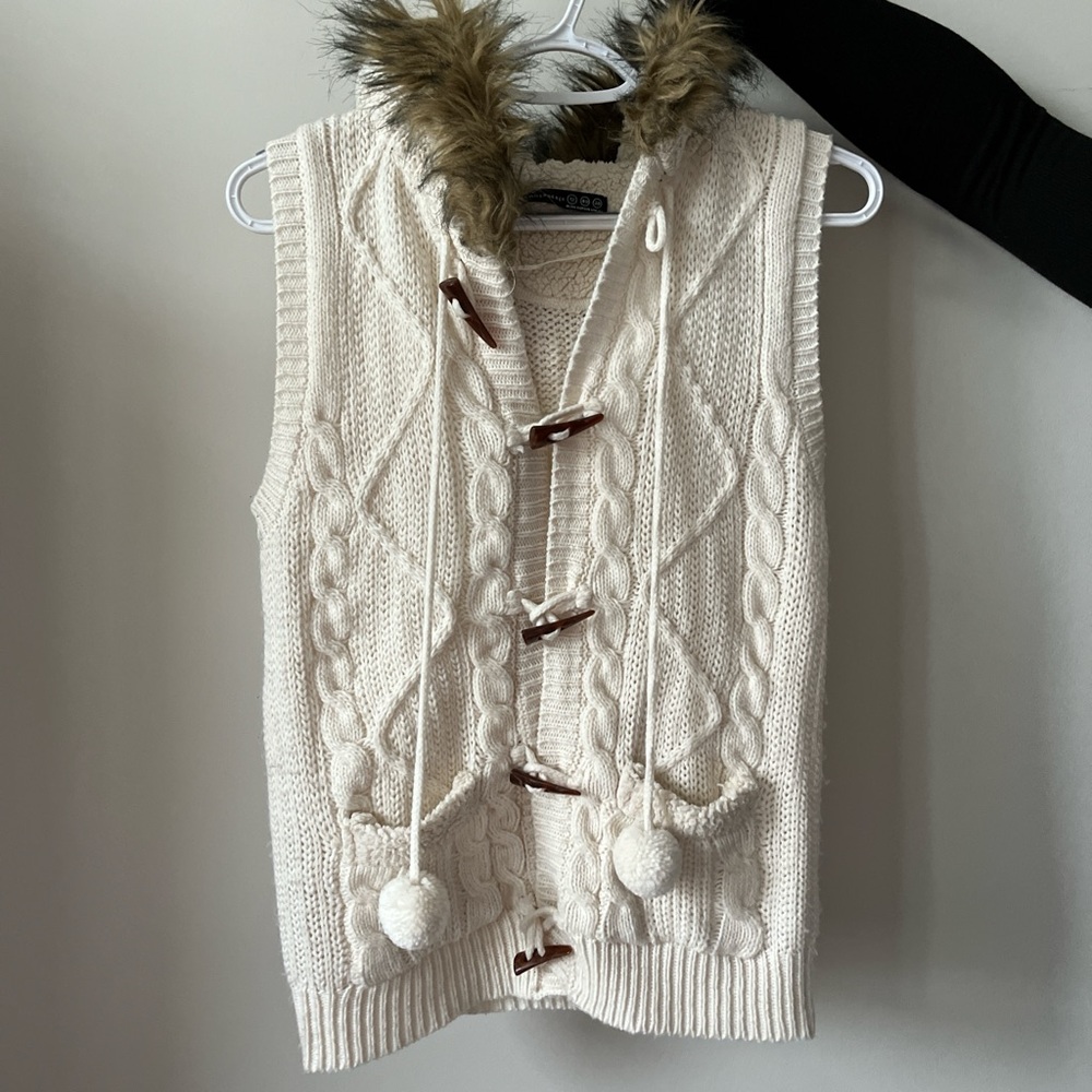 Primark Knit Vest with Faux Fir Accent, Size M